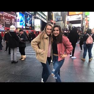 Meet your Posher, Emma